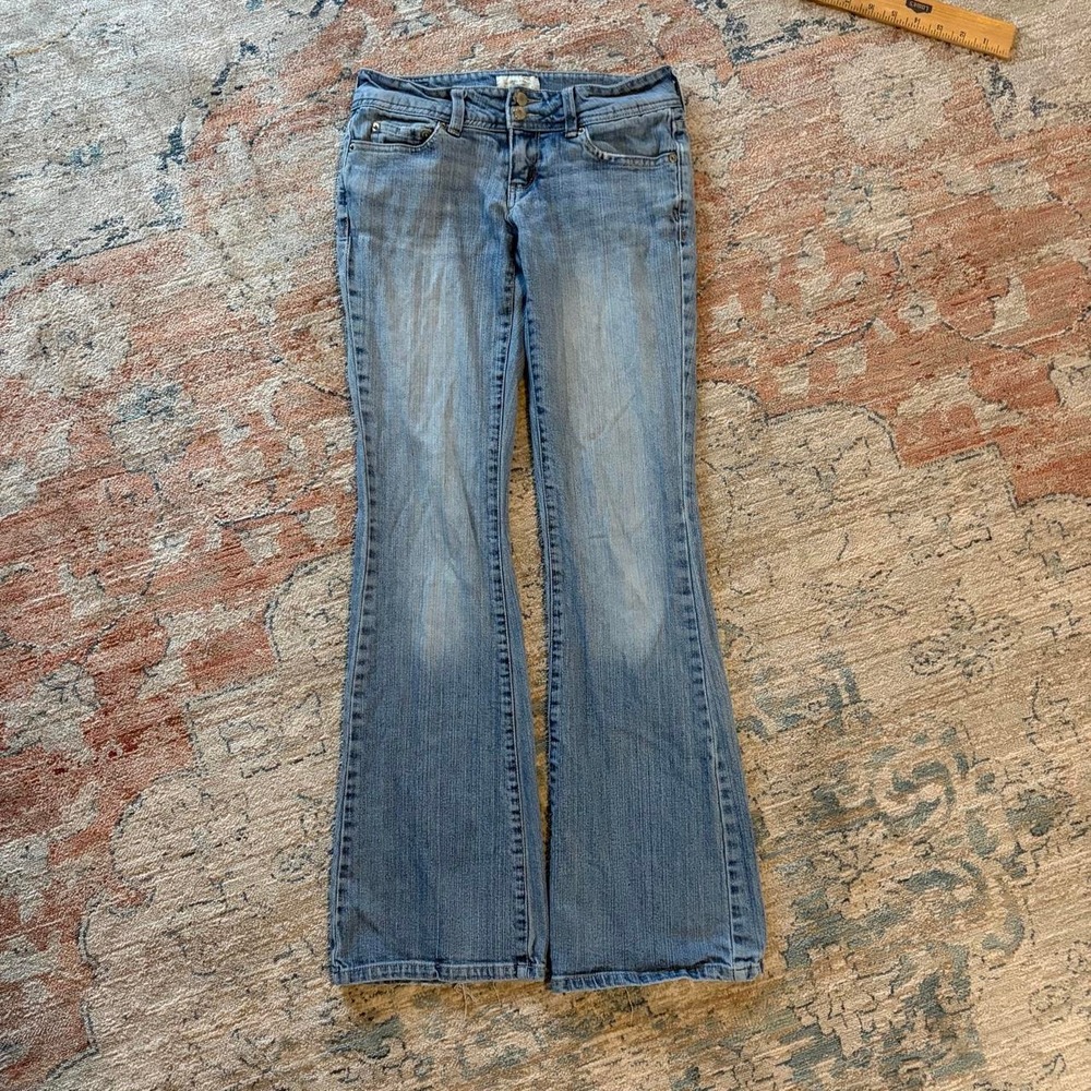 Aeropostale Hailey Flare Jeans Womens 0 Light Wash Blue Low Rise Y2K Denim